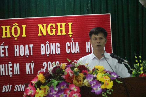 1.1 đồng chí Hoàng Văn Chung-Phó Bí thư TT- Chủ tịch HĐND thị trấn khai mạc.jpg