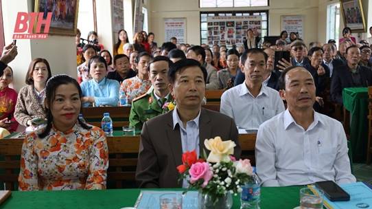 Phó Chủ tịch Thường trực HĐND tỉnh Lê Tiến Lam dự Ngày hội Đại đoàn kết toàn dân tộc với Nhân dân tổ dân phố Đạo Sơn