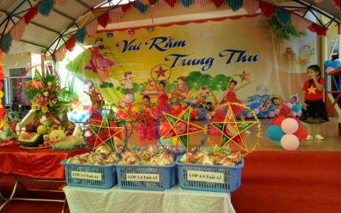 Vui tết Trung thu tại cụm kinh tế số 3 - Hoằng Hóa.